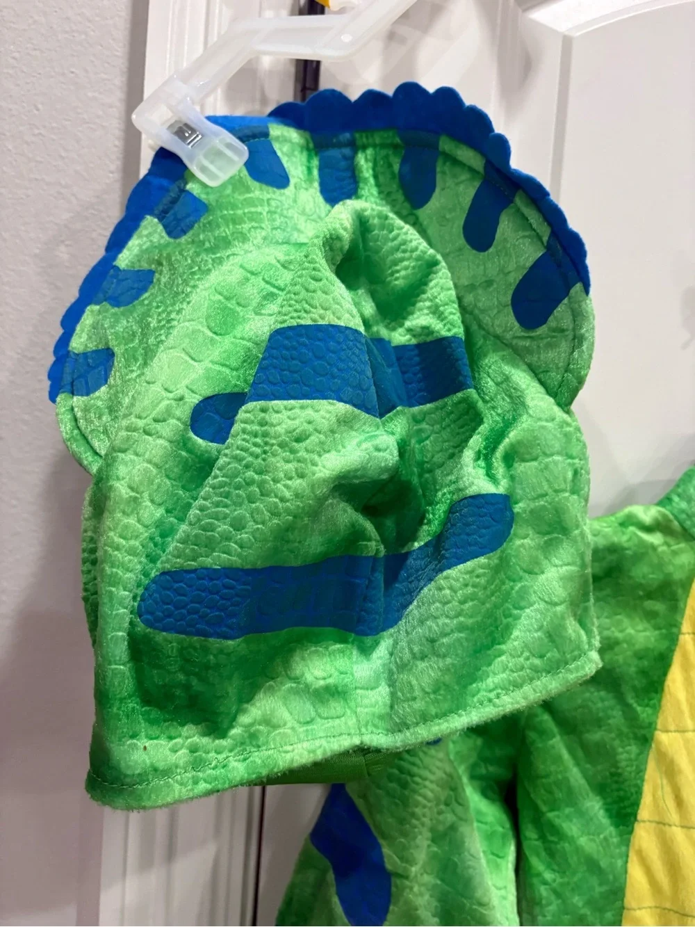 Spooktacular Creations Triceratops 2 piece costume Youth small 5-7 years GUC